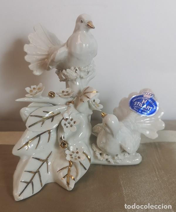 Antig&uuml;edades: Figura Palomas Capodimonte - Foto 3