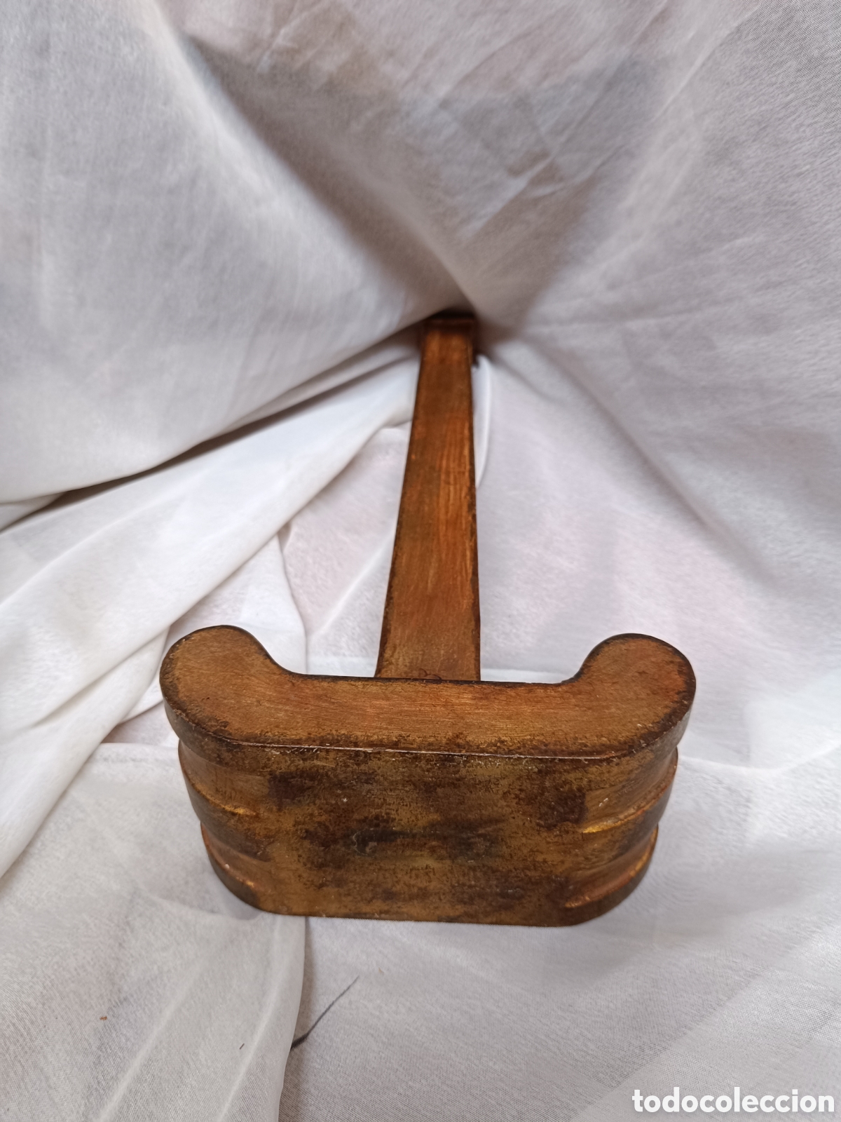 Antig&uuml;edades: Antiguo pie de lampara de madera dorado - Foto 6