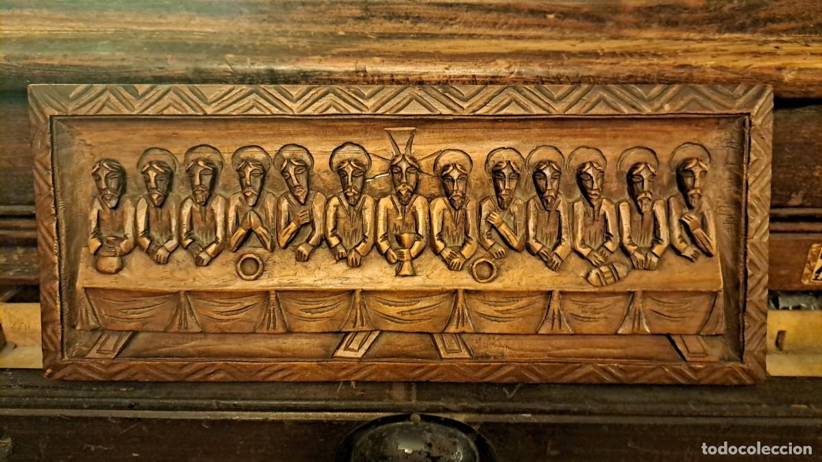 Antig&uuml;edades: Tallada en Madera La Santa Cena en Relieve - Foto 2