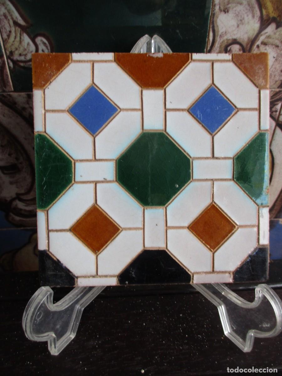 Antig&uuml;edades: Azulejo antiguo de Triana - Foto 1