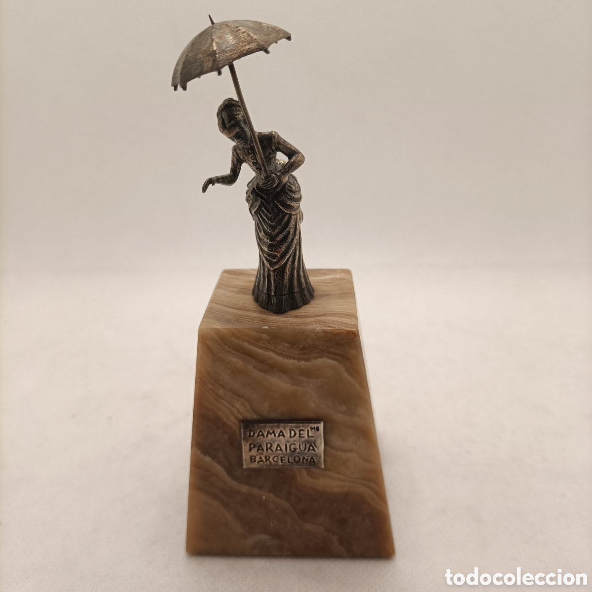 Antig&uuml;edades: Dama del Paraguas en Plata - Foto 1