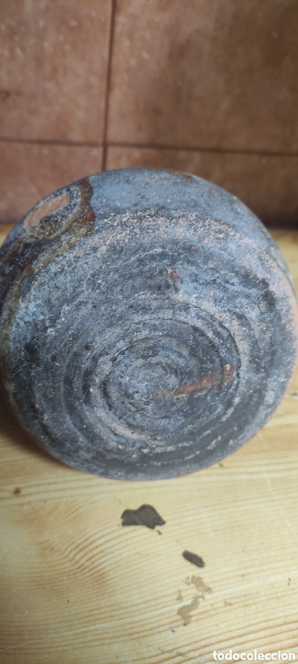 Antig&uuml;edades: Antigua jarra / olla de barro cocina - Foto 5