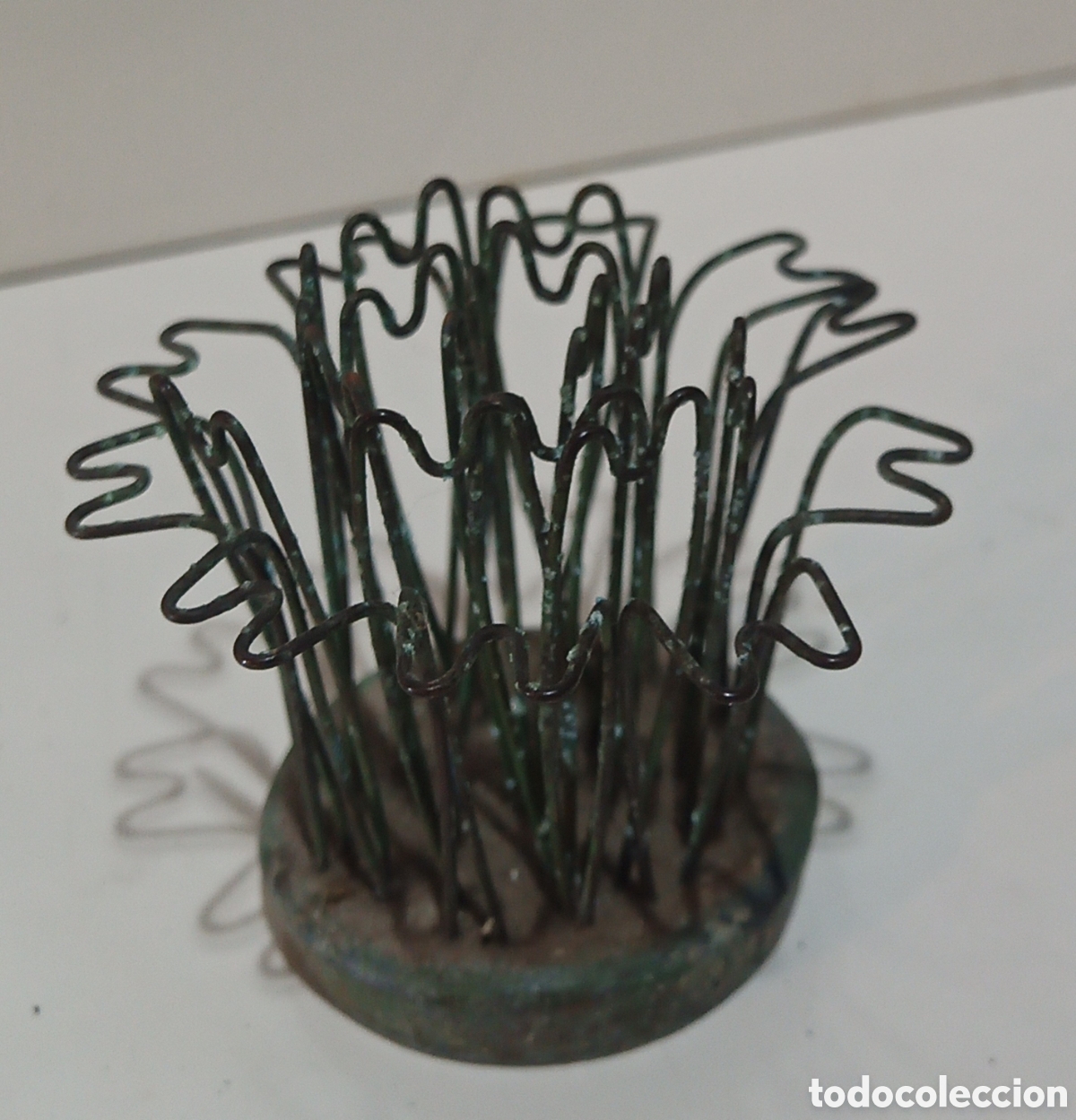 Antig&uuml;edades: Soporte flores a&ntilde;os 30 - Foto 1