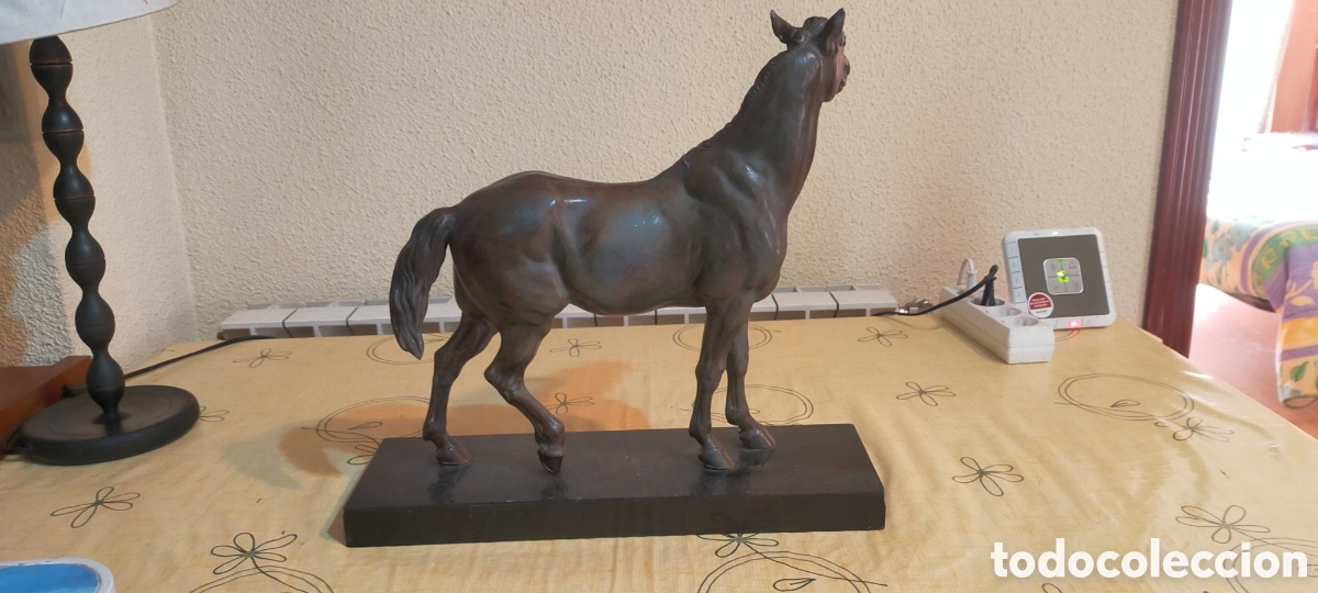 Antig&uuml;edades: Escultura de Bronce Caballo - Foto 3