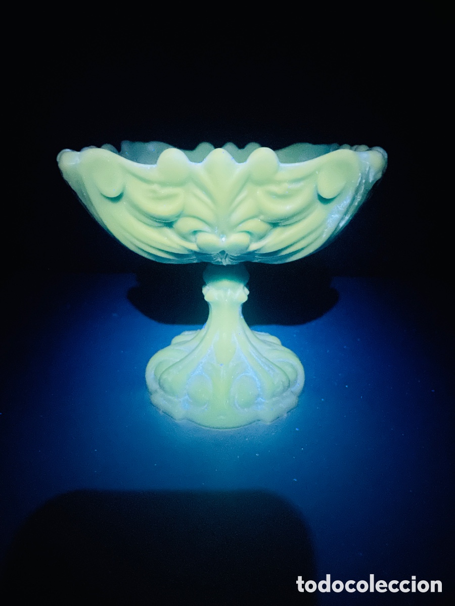 Antig&uuml;edades: Fuente Opalina Azul Cristal Uranio - Foto 1