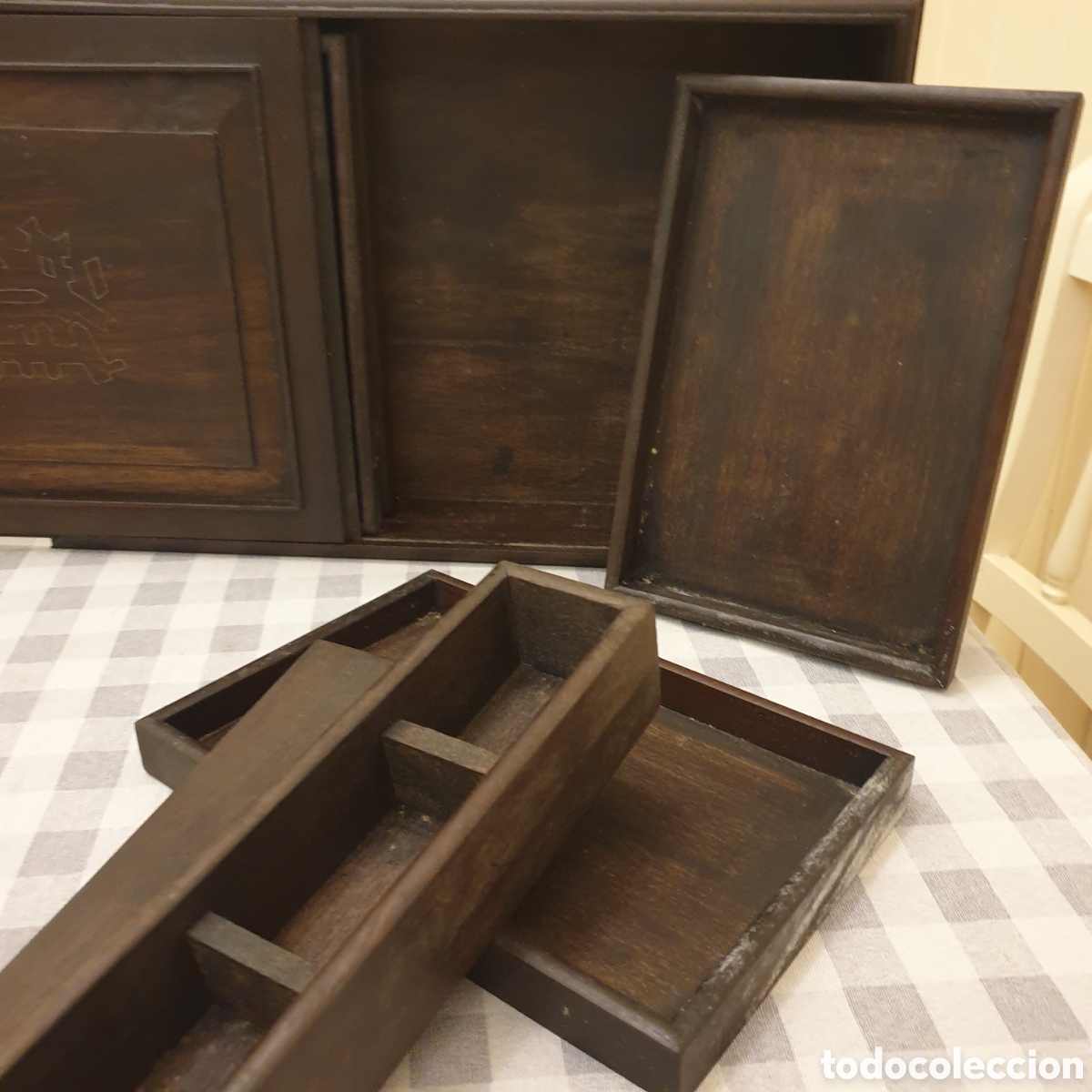 Antig&uuml;edades: Antigua caja de madera ORIENTAL - Foto 4