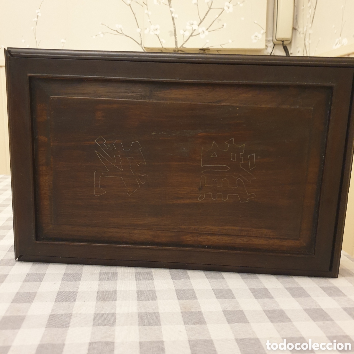Antig&uuml;edades: Antigua caja de madera ORIENTAL - Foto 1