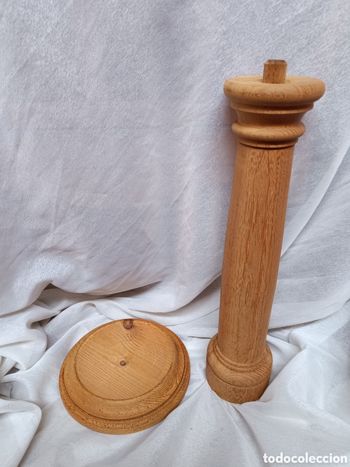 Antig&uuml;edades: Pie de lampara de madera - Foto 2