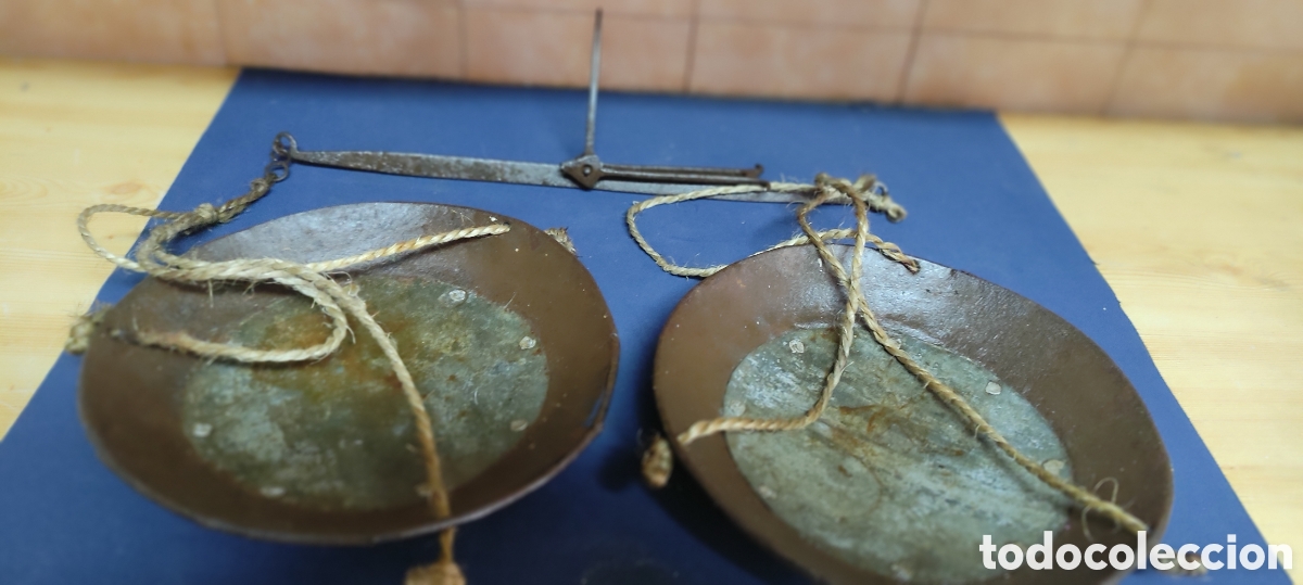Antig&uuml;edades: ANTIGUA BALANZA DE MANO - Foto 5