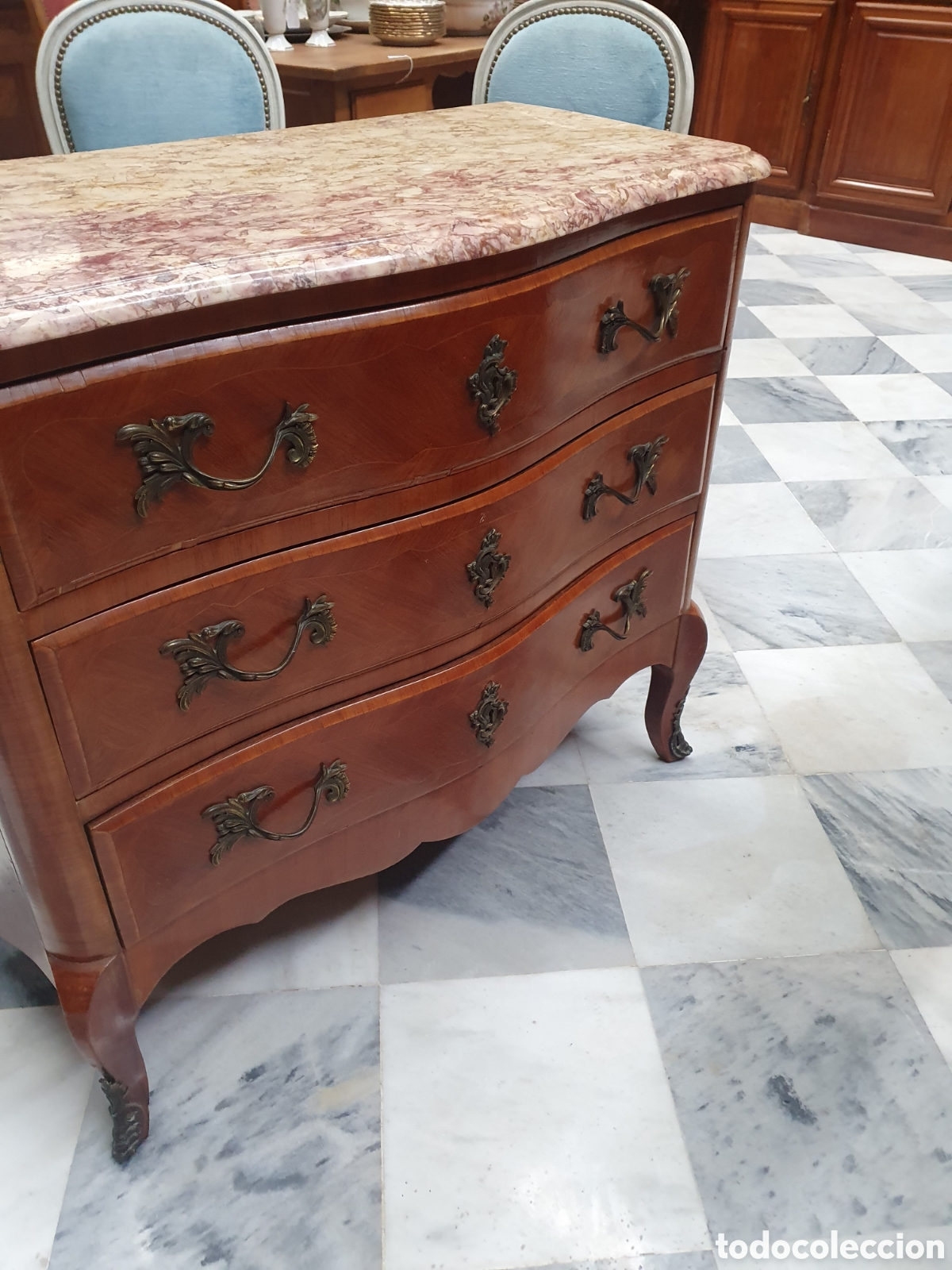 Antig&uuml;edades: Comoda - Foto 2