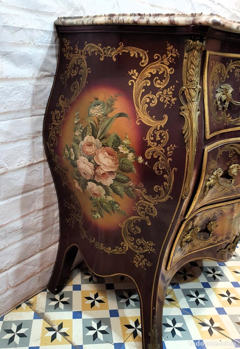 Antig&uuml;edades: C&oacute;moda bomb&eacute; pintada a mano - Foto 8