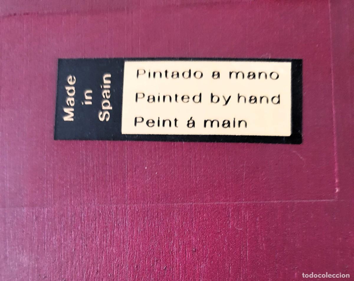 Antig&uuml;edades: C&oacute;moda bomb&eacute; pintada a mano - Foto 11