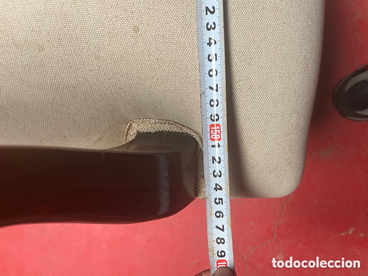Antig&uuml;edades: Sillon espa&ntilde;ol en madera tapizado en retor. - Foto 12