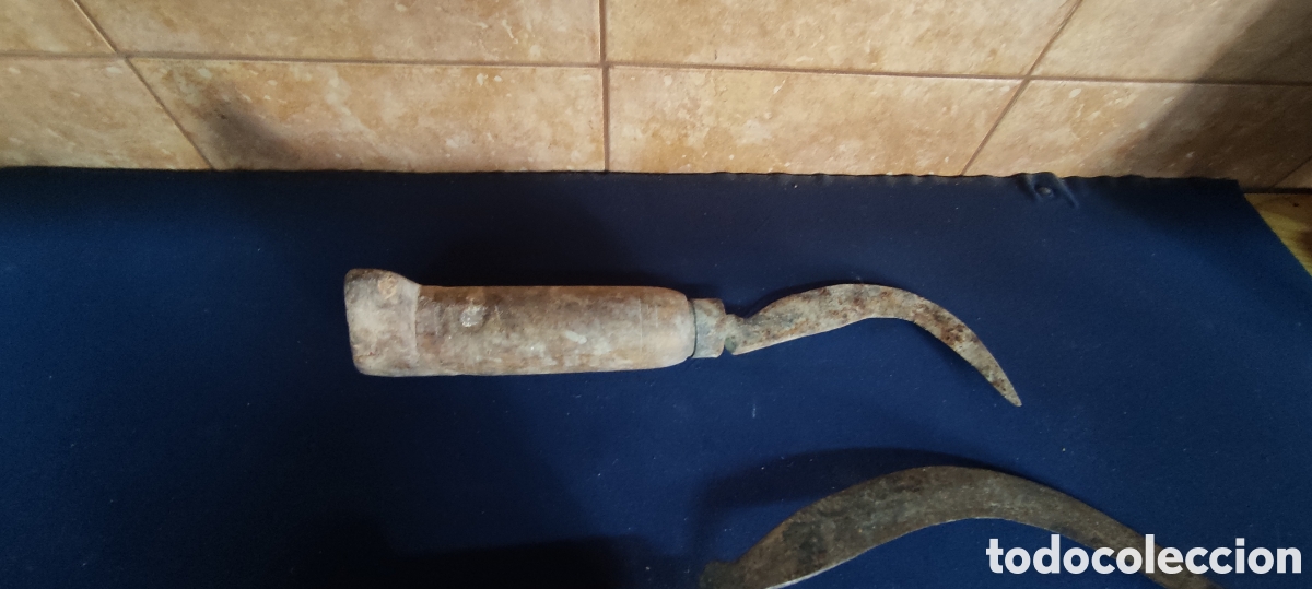 Antig&uuml;edades: Pareja de hoces antiguas - Foto 3