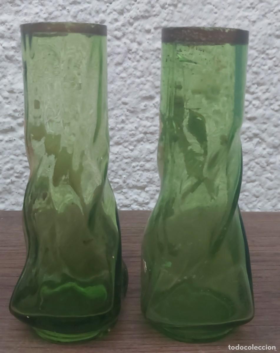 Antig&uuml;edades: PEQUE&Ntilde;OS JARRONES MODERNISTAS CRISTAL VERDE - Foto 8