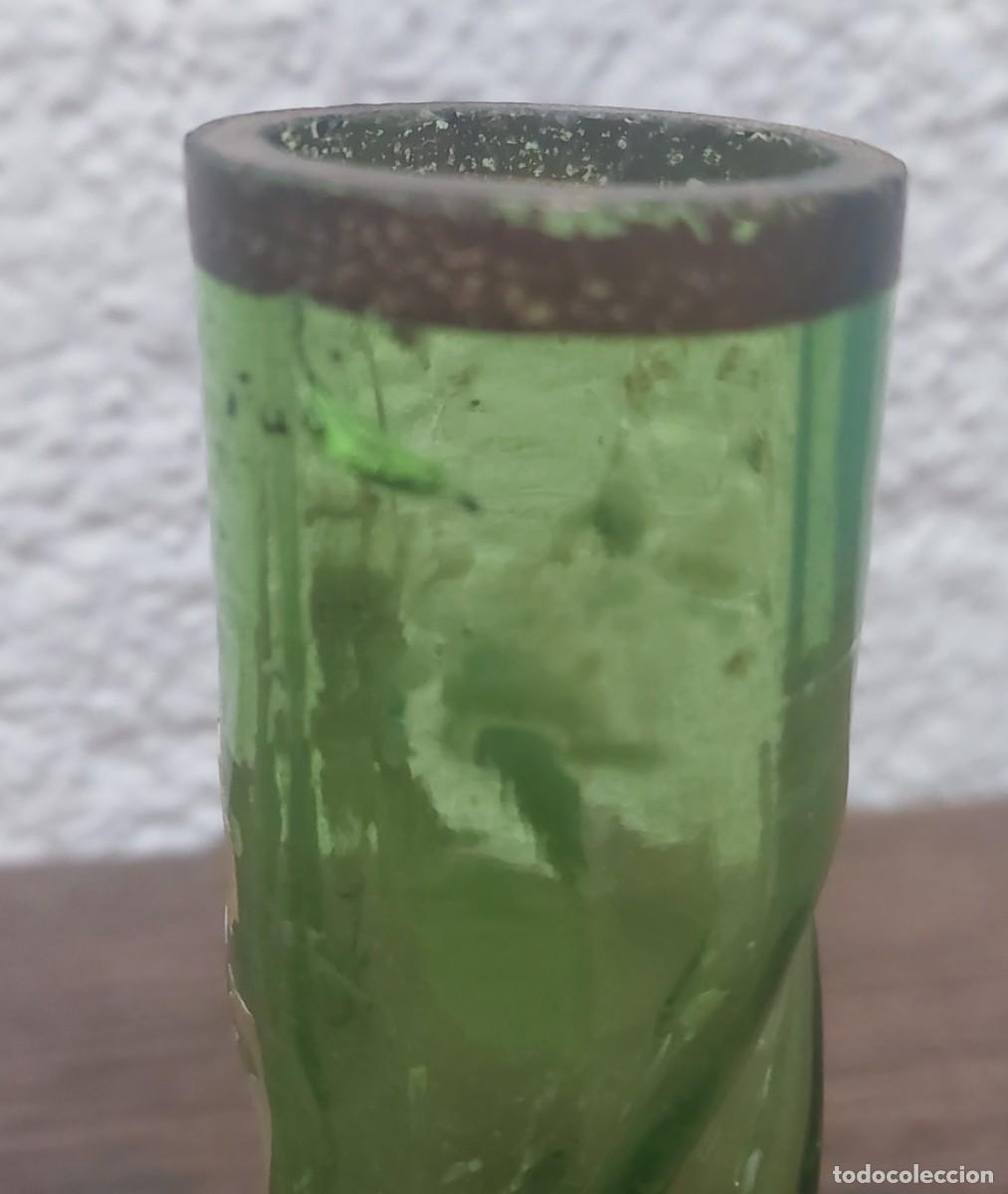 Antig&uuml;edades: PEQUE&Ntilde;OS JARRONES MODERNISTAS CRISTAL VERDE - Foto 9