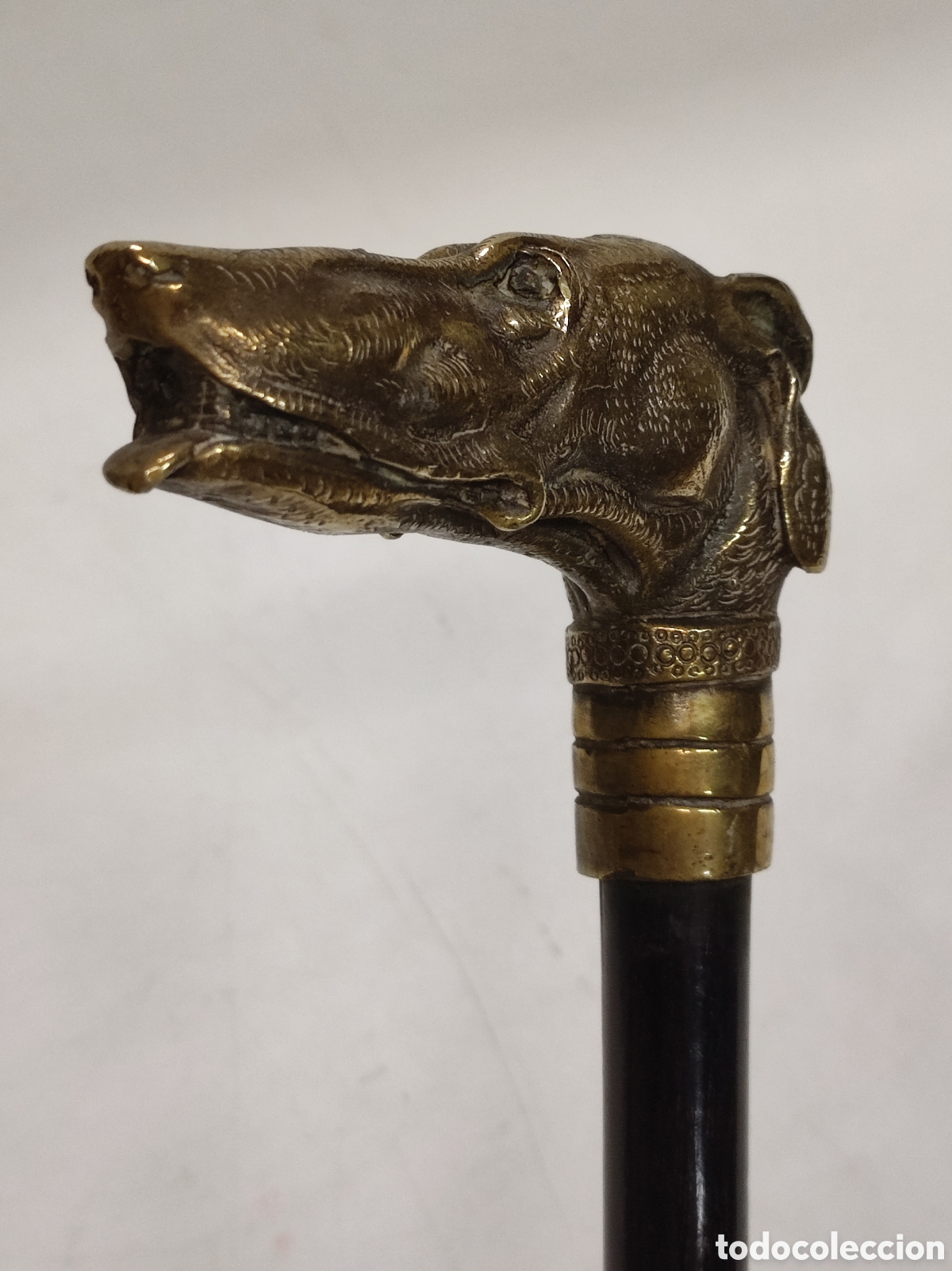Antig&uuml;edades: Bast&oacute;n perro galgo bronce - Foto 3