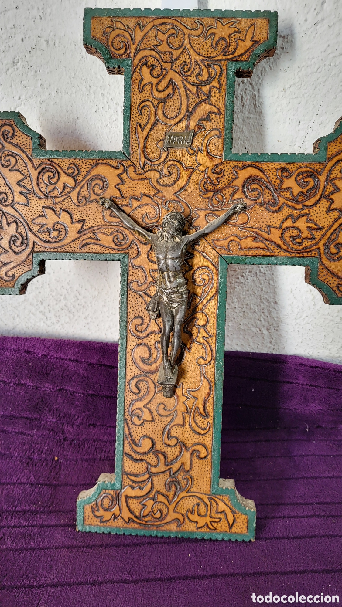 Antig&uuml;edades: Crucifijo Religioso - Foto 2