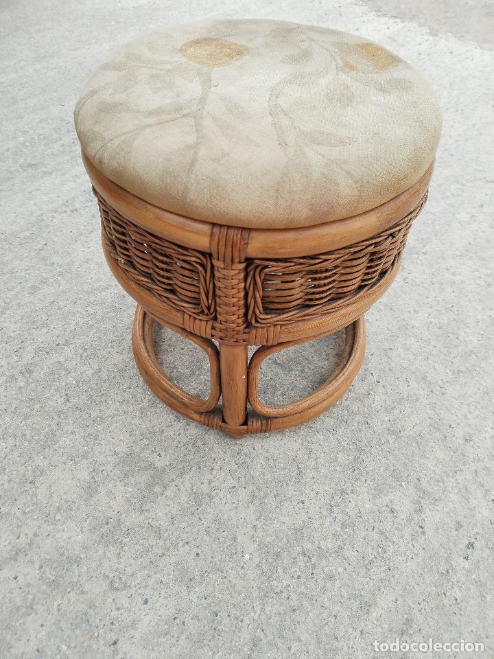 Antig&uuml;edades: taburete de mimbre - Foto 5