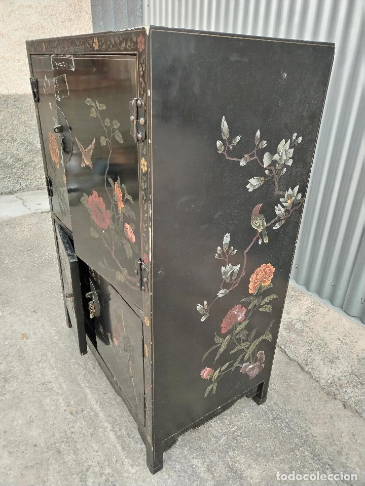 Antig&uuml;edades: mueble chino auxiliar - Foto 3