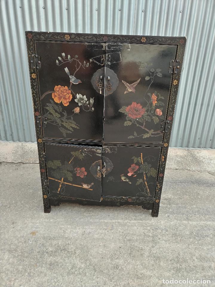 Antig&uuml;edades: mueble chino auxiliar - Foto 1
