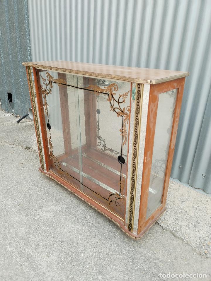Antig&uuml;edades: vitrina expositor - Foto 9