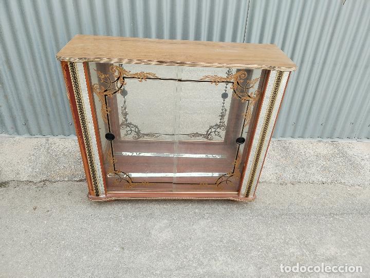 Antig&uuml;edades: vitrina expositor - Foto 11