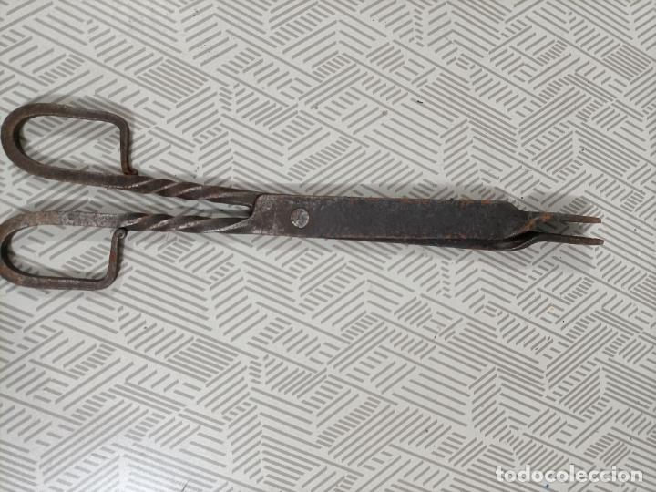 Antig&uuml;edades: Tijeras de forja - Foto 3