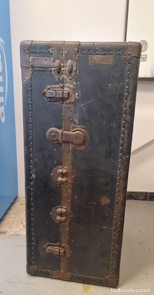 Antig&uuml;edades: Ba&uacute;l antiguo de viaje - Foto 2