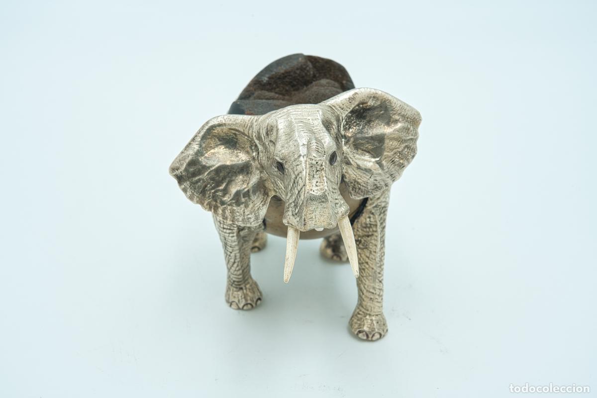 Antig&uuml;edades: Elefante de Piedra Plateada - Foto 2