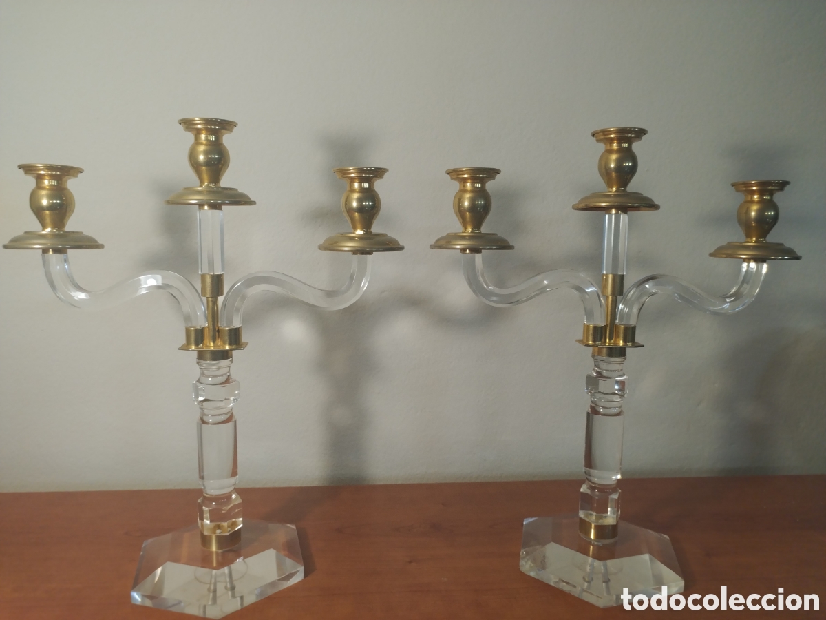 Antig&uuml;edades: Pareja de candelabros de metacrilato - Foto 3