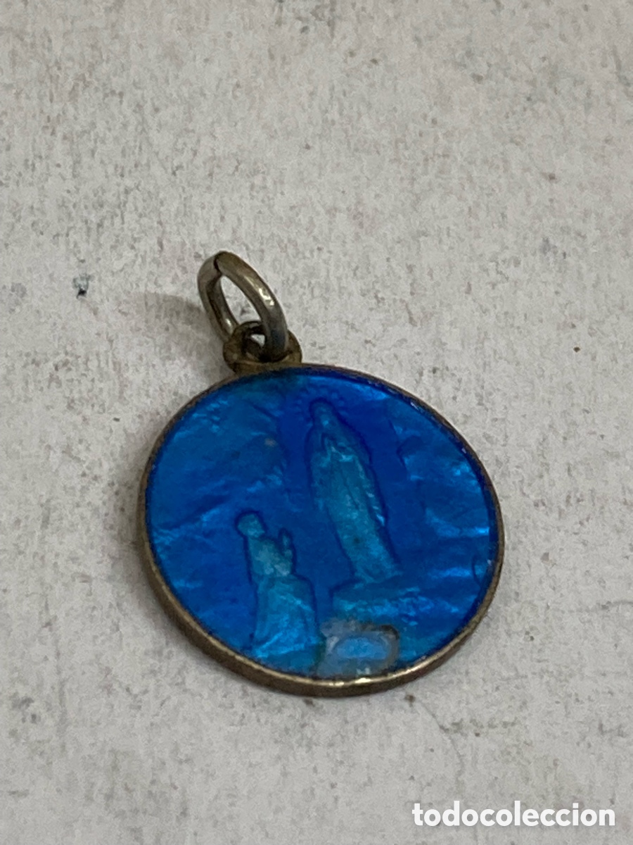 Antig&uuml;edades: Medalla de plata religiosa C162 - Foto 1