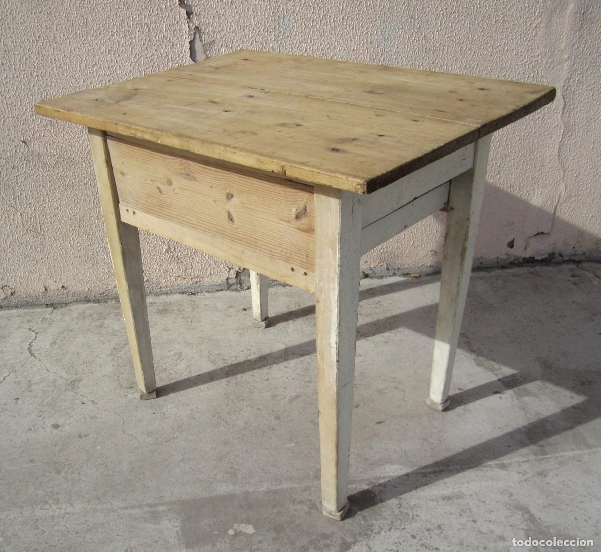 Antig&uuml;edades: Mesa tocinera antigua con cajon - Foto 5