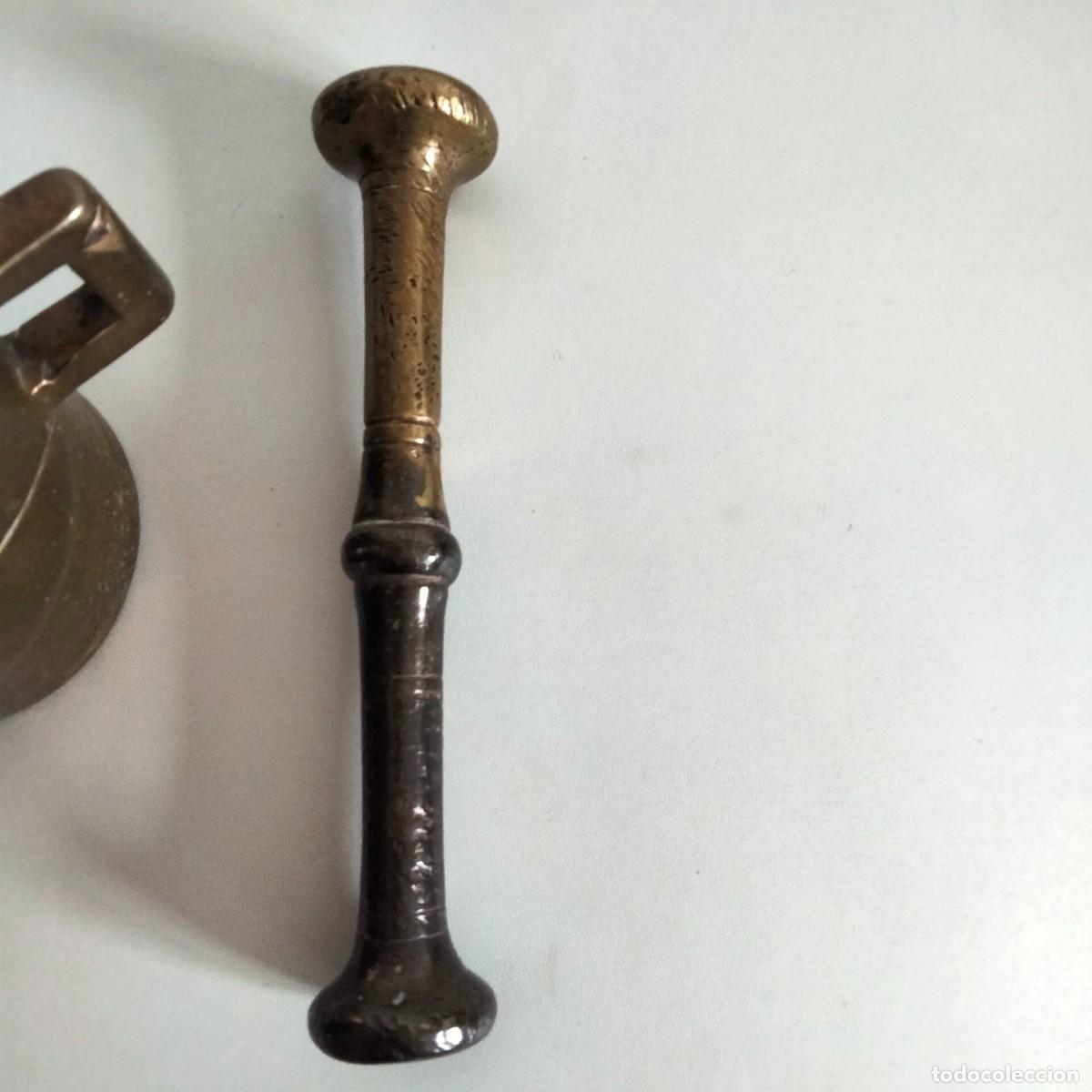 Antig&uuml;edades: ref. A3 Antiguo mortero ,almirez de bronce con su maja - Foto 8