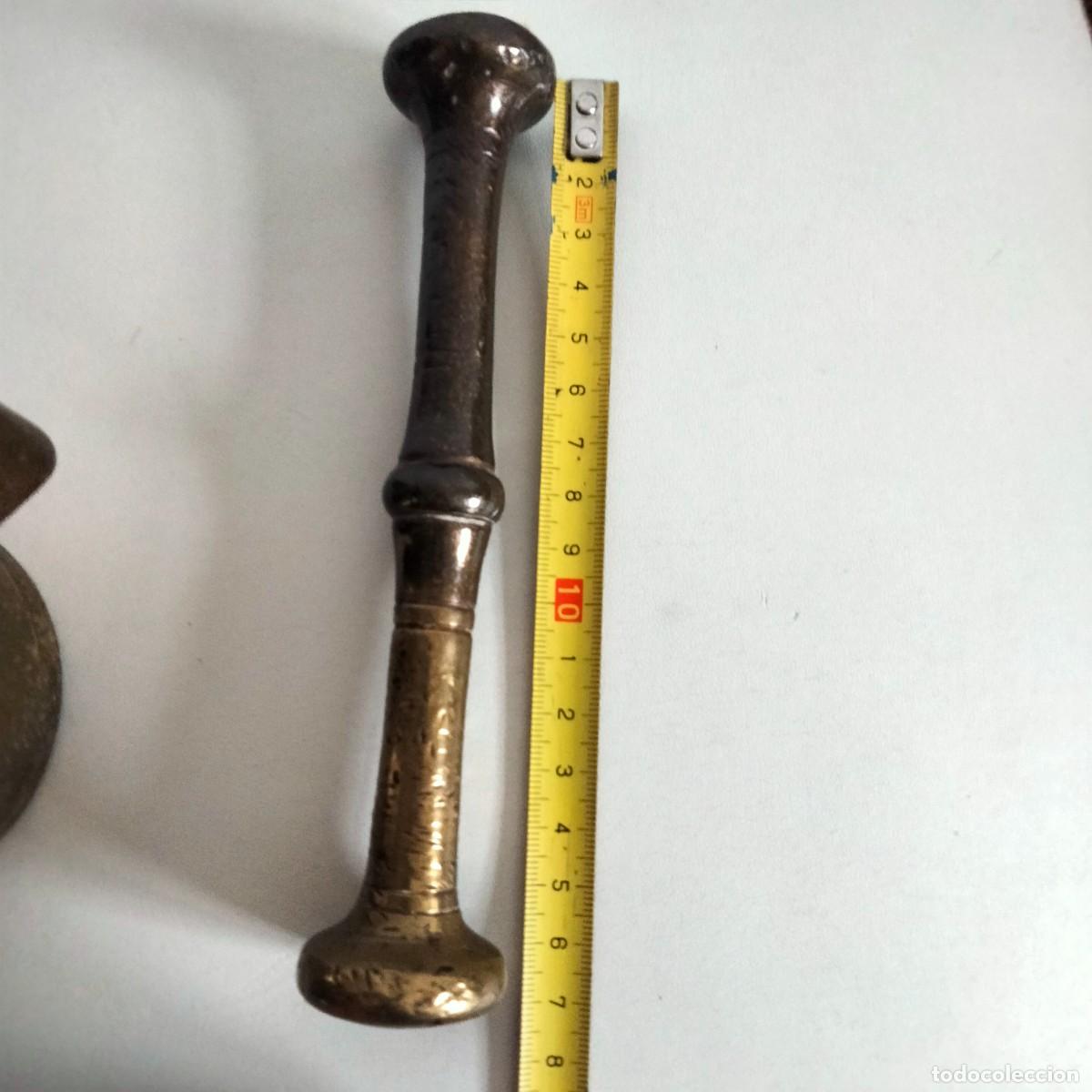 Antig&uuml;edades: ref. A3 Antiguo mortero ,almirez de bronce con su maja - Foto 10