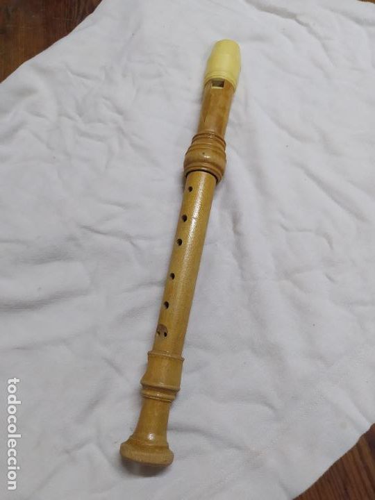 Antig&uuml;edades: Flauta Schott con sello. Caja 3. - Foto 1