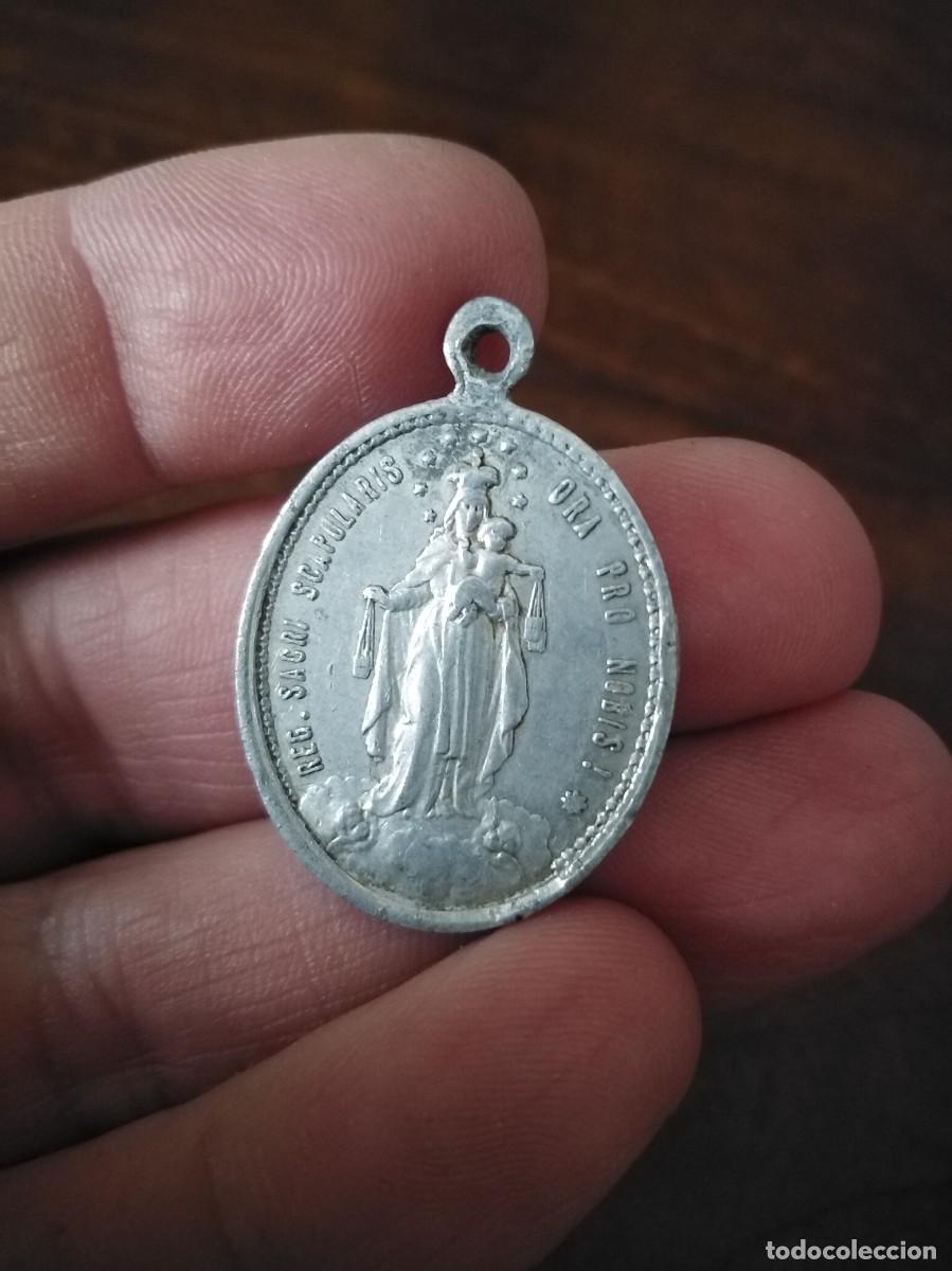 Antig&uuml;edades: 3 medallas distintas. - Foto 3