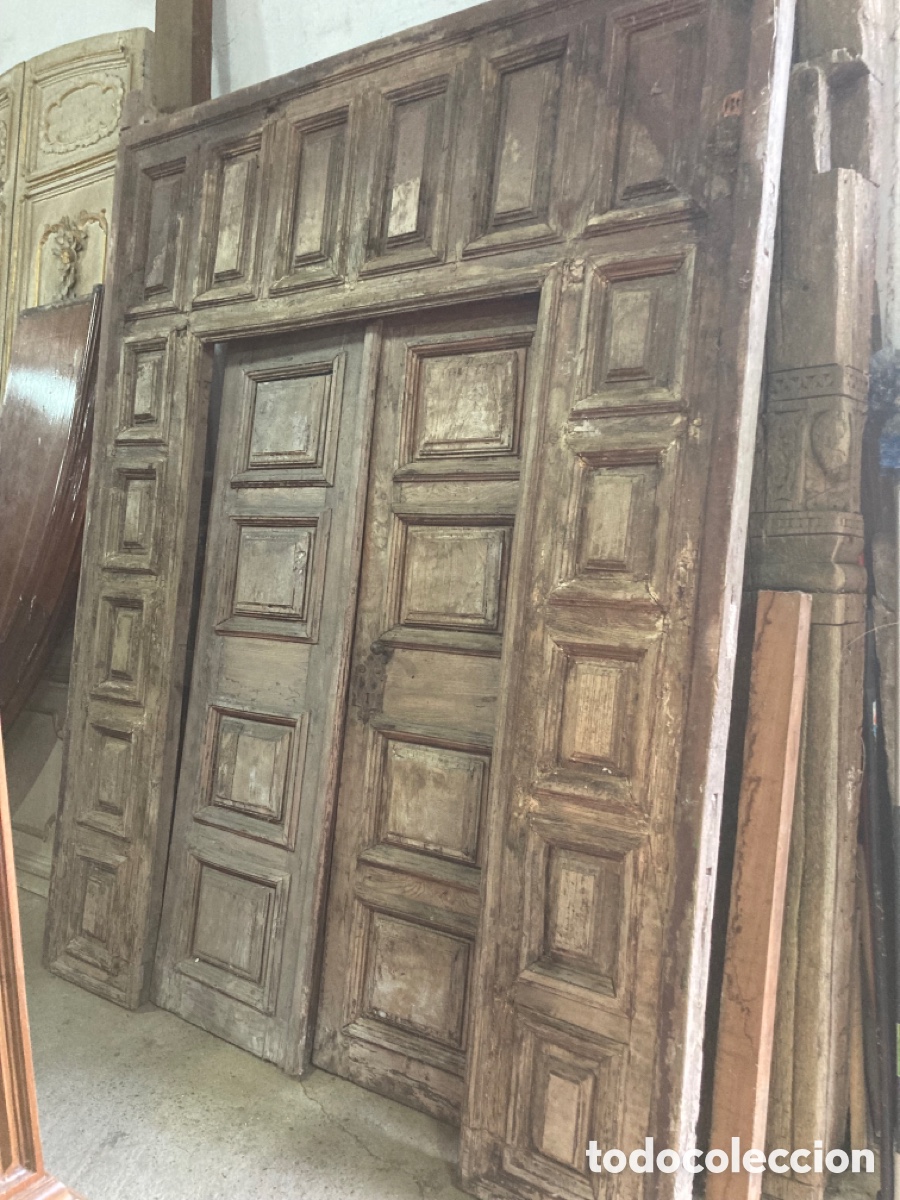 Antig&uuml;edades: Antiguo port&oacute;n Olmo. Para restaurar - Foto 1