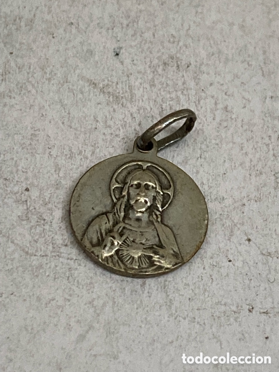 Antig&uuml;edades: Medalla de plata religiosa C157 - Foto 2