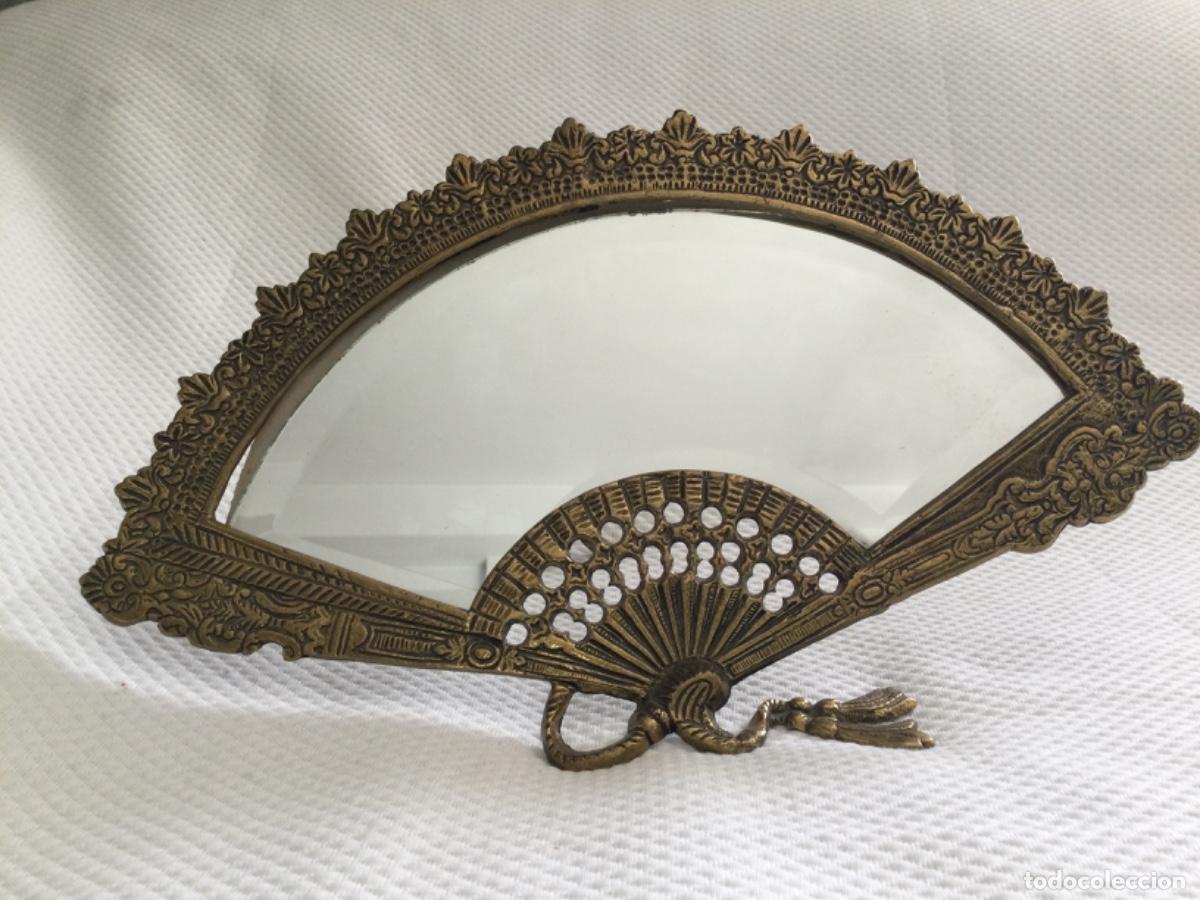 Antig&uuml;edades: Antiguo espejo de bronce - Foto 1