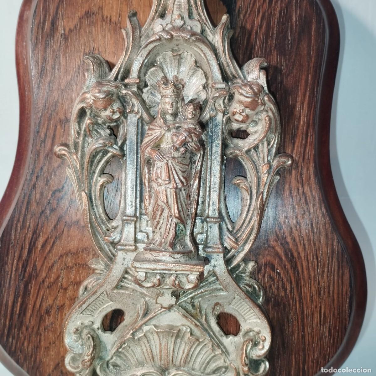 Antig&uuml;edades: BENDITERA MODERNISTA CON IMAGEN DE LA VIRGEN - Foto 2