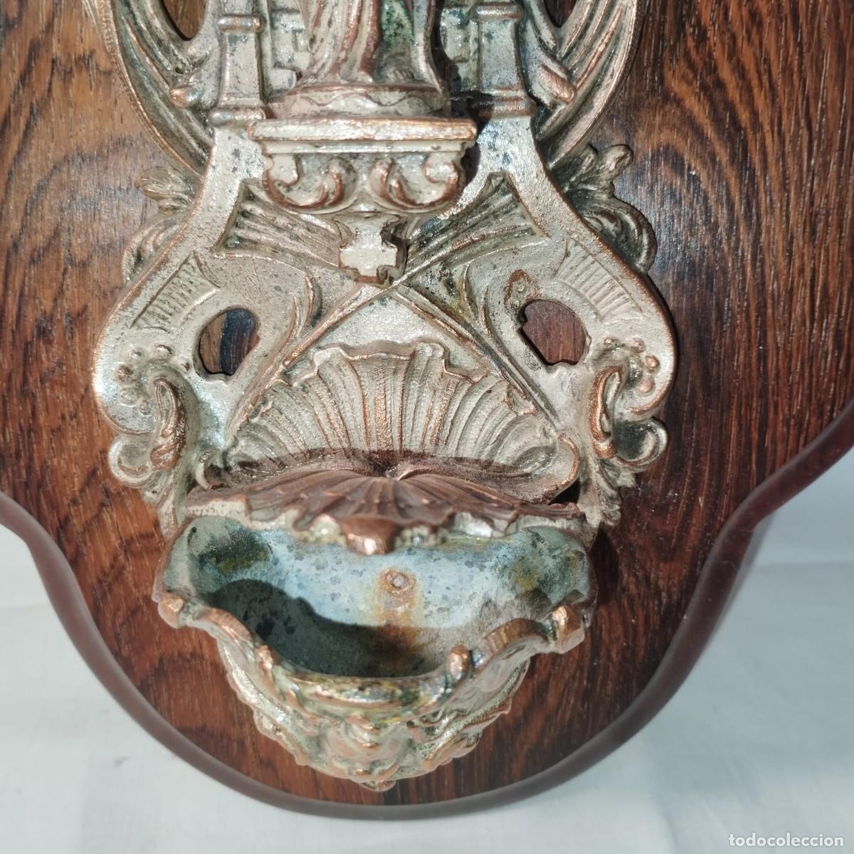 Antig&uuml;edades: BENDITERA MODERNISTA CON IMAGEN DE LA VIRGEN - Foto 6