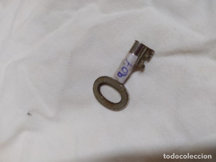 Antig&uuml;edades: Antigua llave hueca. Cesto llave 904 - Foto 1