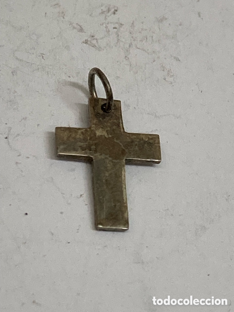 Antig&uuml;edades: Cruz de plata C163 - Foto 1