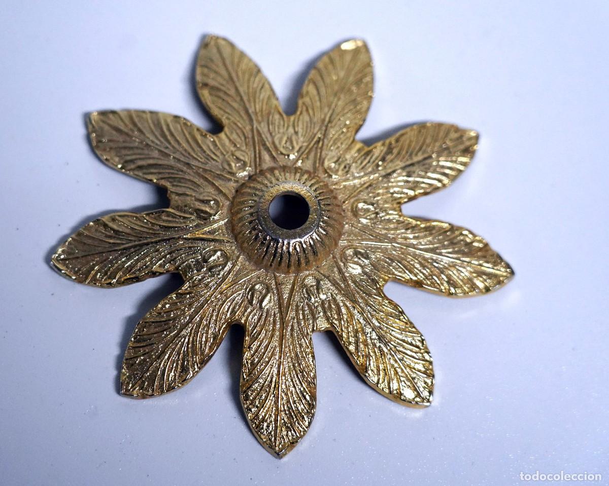Antig&uuml;edades: EMBELLECEDOR BRONCE - Foto 1