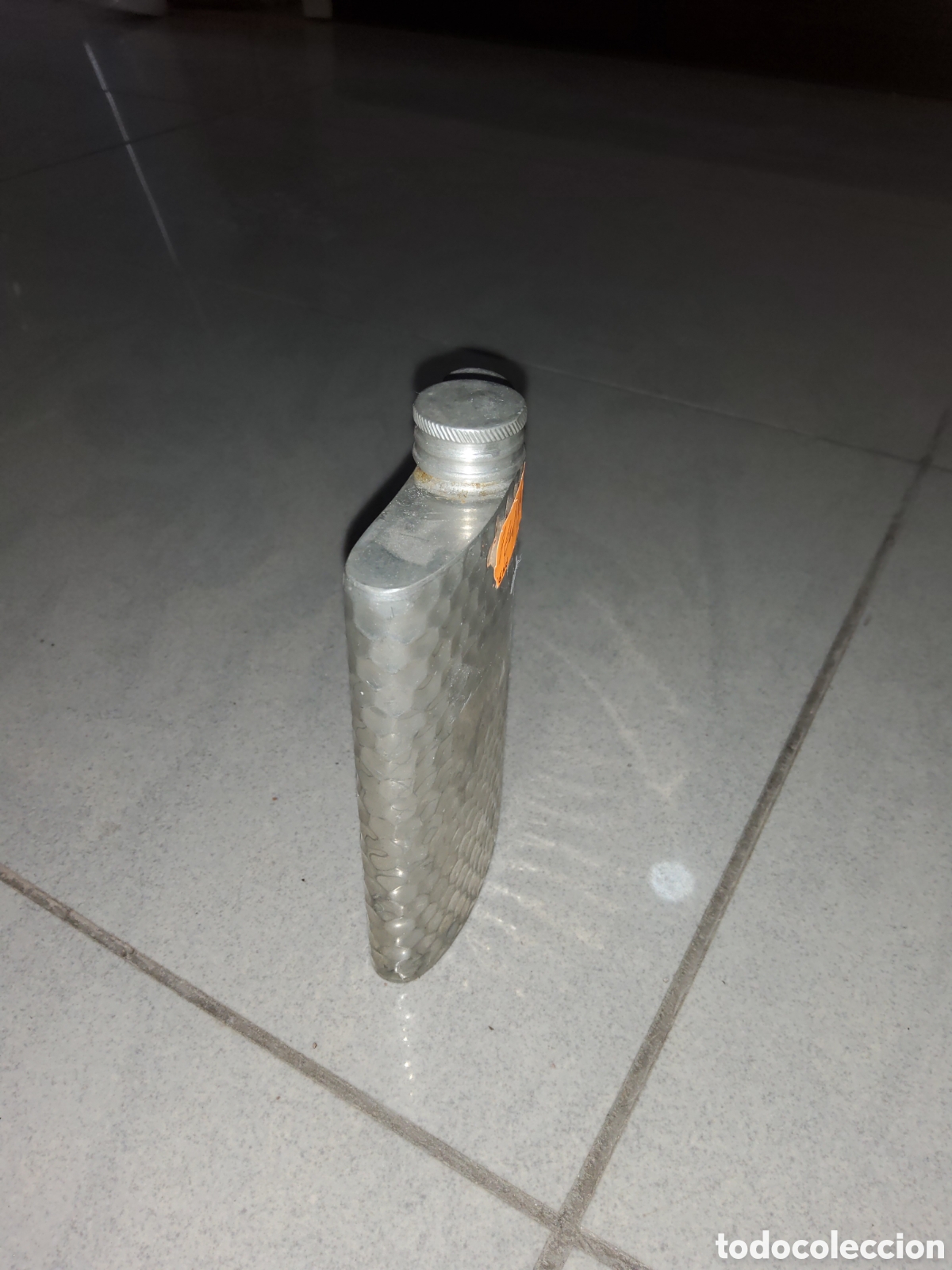 Antig&uuml;edades: Petaca esta&ntilde;o - Foto 2