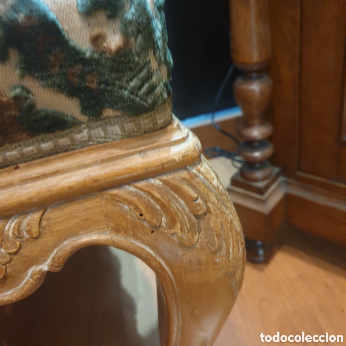 Antig&uuml;edades: Antiguo sill&oacute;n tapizado - Foto 3