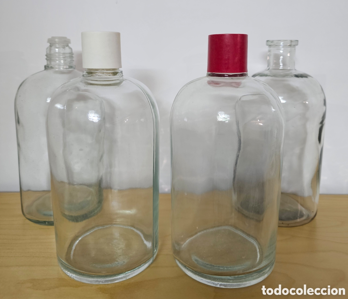 Antig&uuml;edades: Botellas de colonia Dana - Foto 2