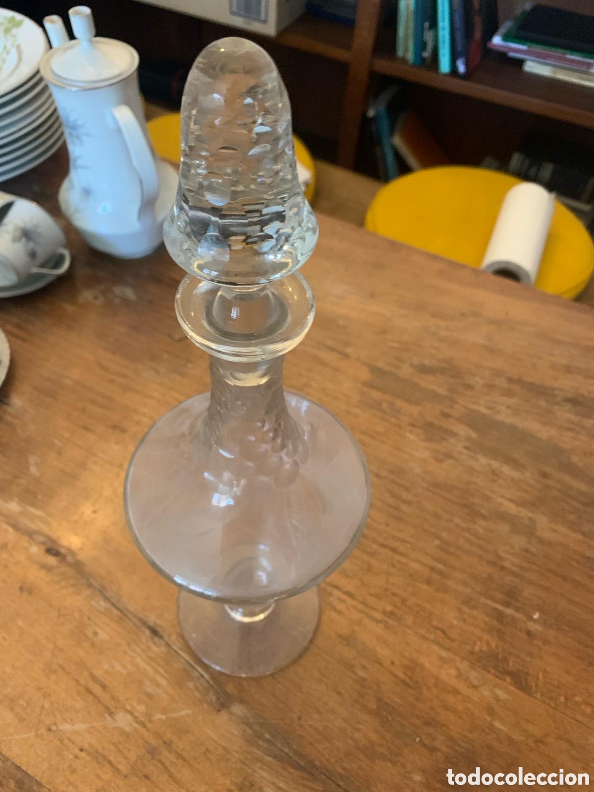 Antig&uuml;edades: Botella de cristal tallado - Foto 3