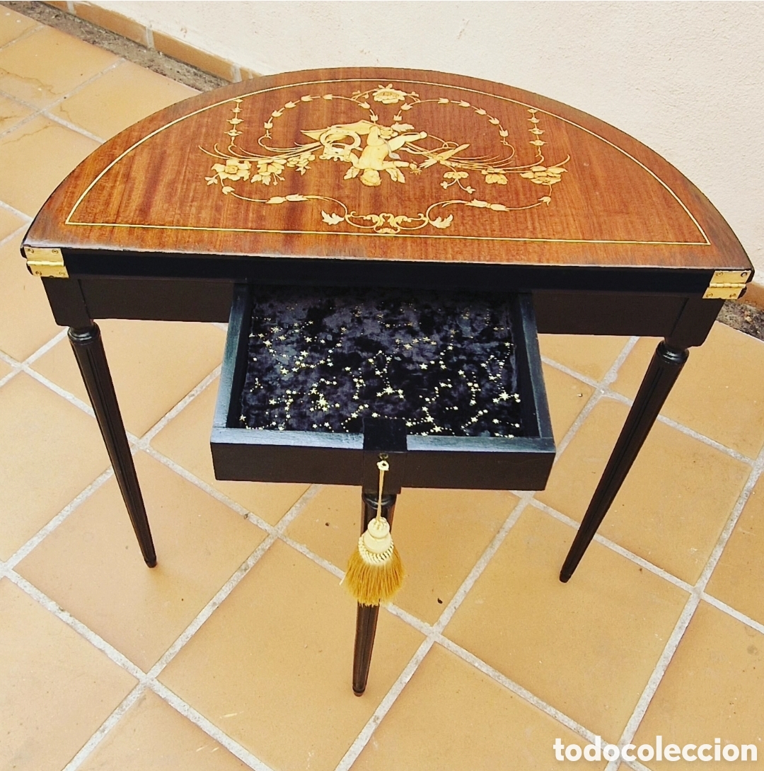 Antig&uuml;edades: Mesa de juego antigua restaurada - Foto 1